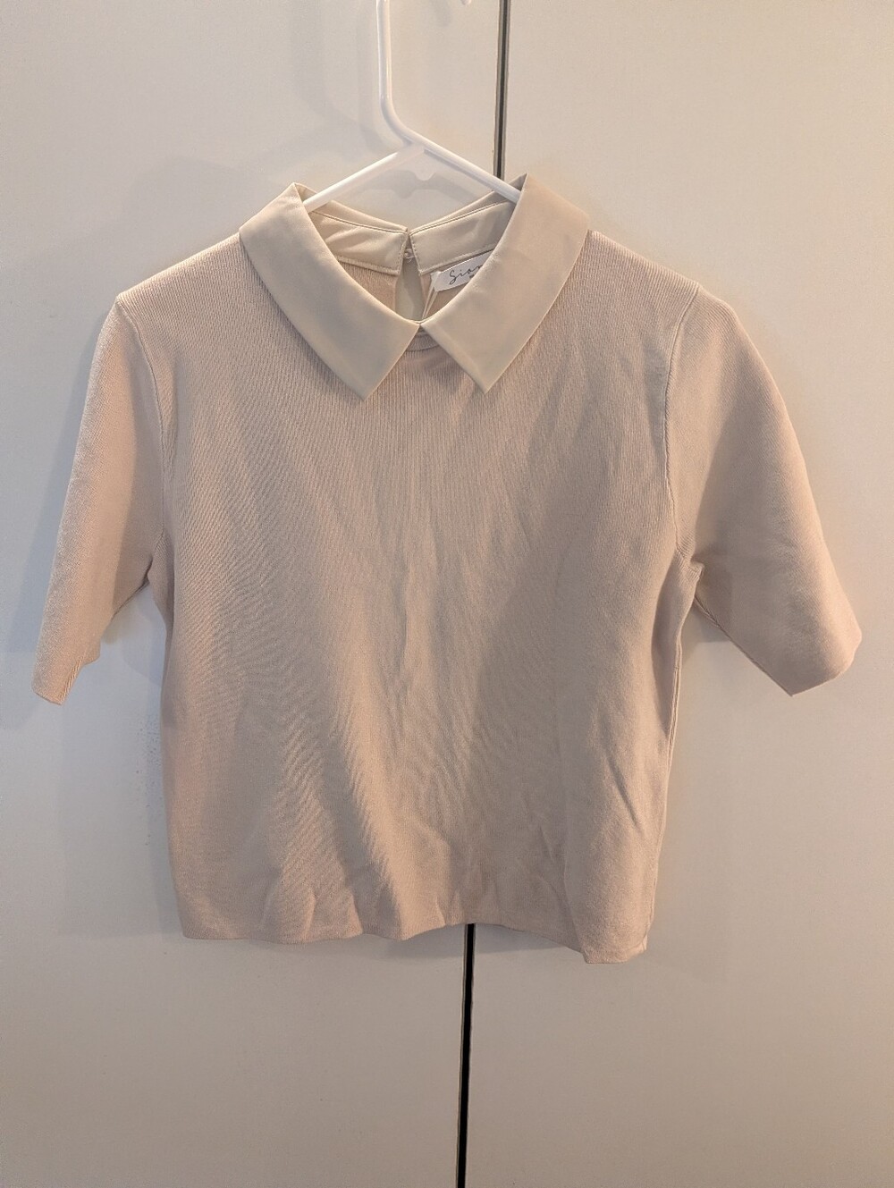 Sioni Milano Womans Collared Short-Sleeve Knit Top - Cream